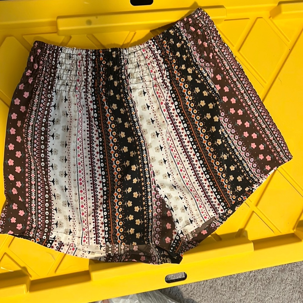 Casual shorts